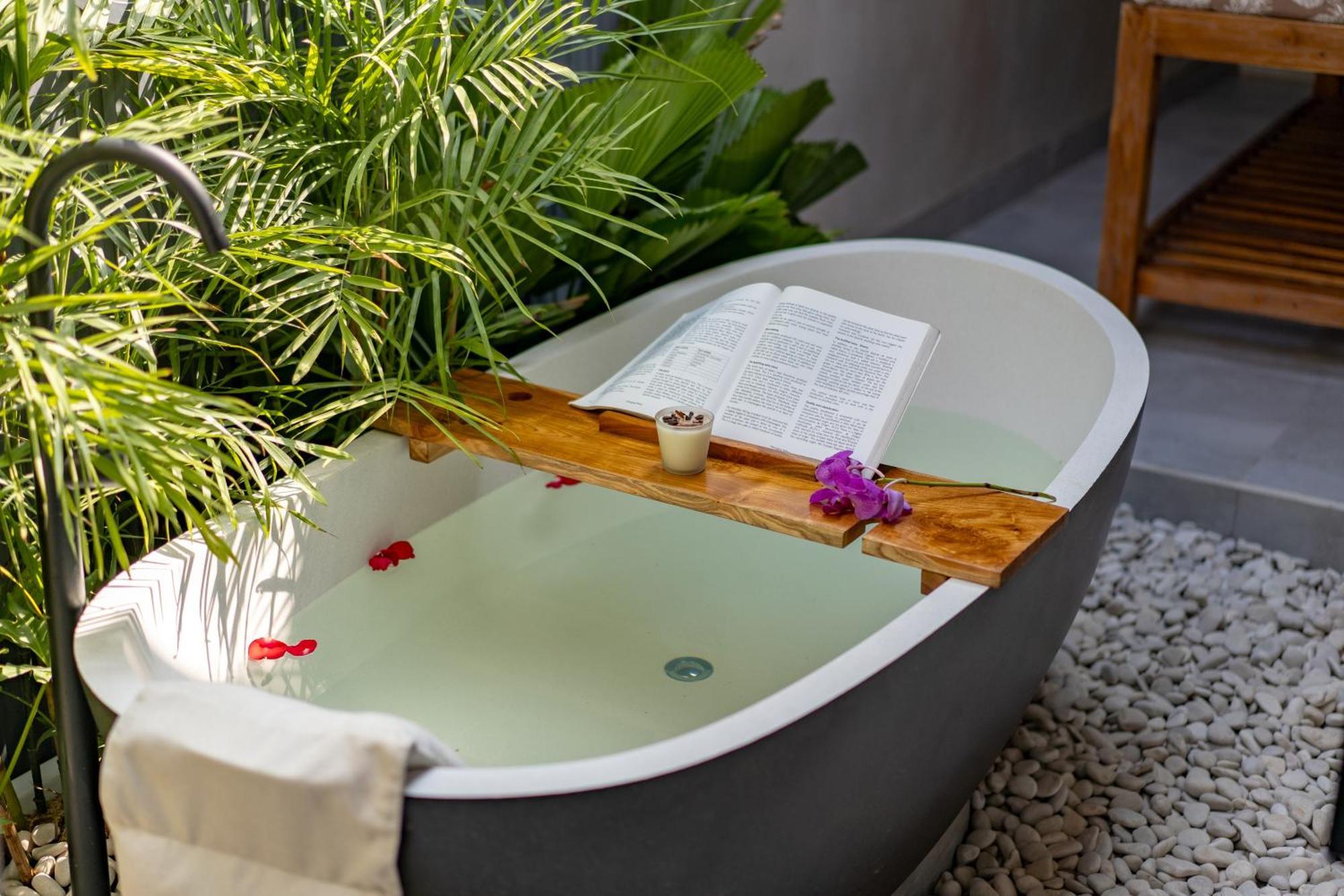 Zee Design Villa & Spa Sanur Exterior photo